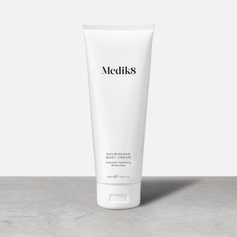 MEDIK8 NOURISHING BODY CREAM™ Intensywnie nawilżający balsam do ciała 250ml