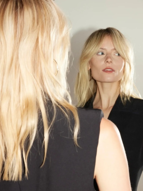 Oribe Bright Blonde Shampoo For Beautiful Color Szampon do włosów blond 250 ml