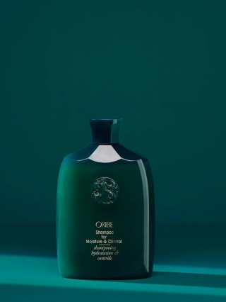 Oribe Moisture & Control Shampoo Moisture & Control Nawilżający szampon do włosów kręconych i puszących się 250 ml